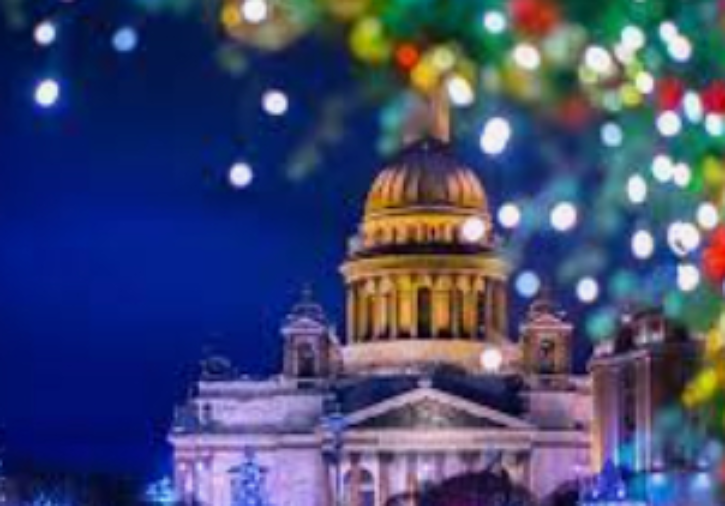 Санкт-Петербург вошел в число самых популярных городов для новогоднего туризма